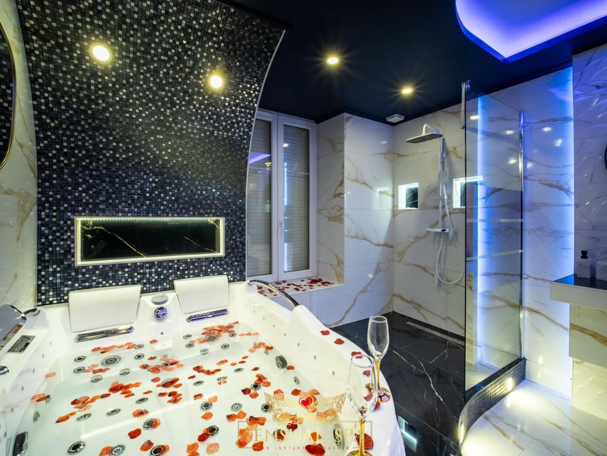 Sensual Spa- Love Room Jacuzzi Hammam Terrasse Nancy Bagian luar foto
